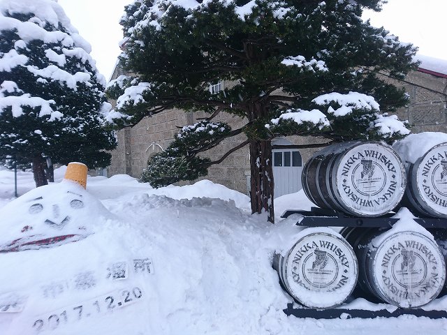 余市蒸留所の受付横