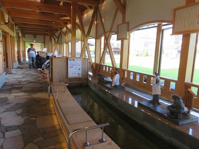 福井県芦原温泉の足湯