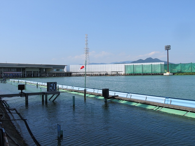 桐生競艇場の水面