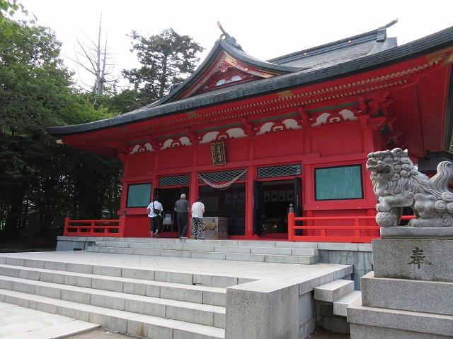 赤城山大沼近くの赤城神社