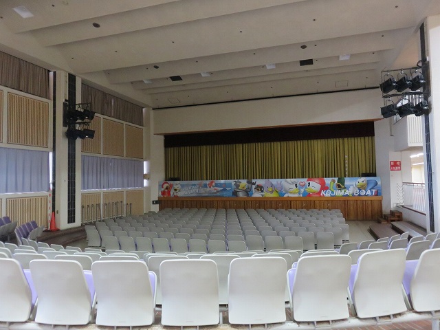 児島競艇場のイベントホール
