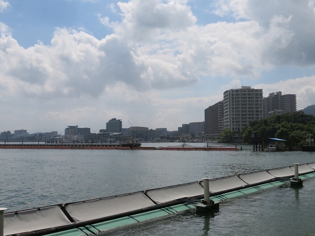 びわこ競艇場の水面1マーク側