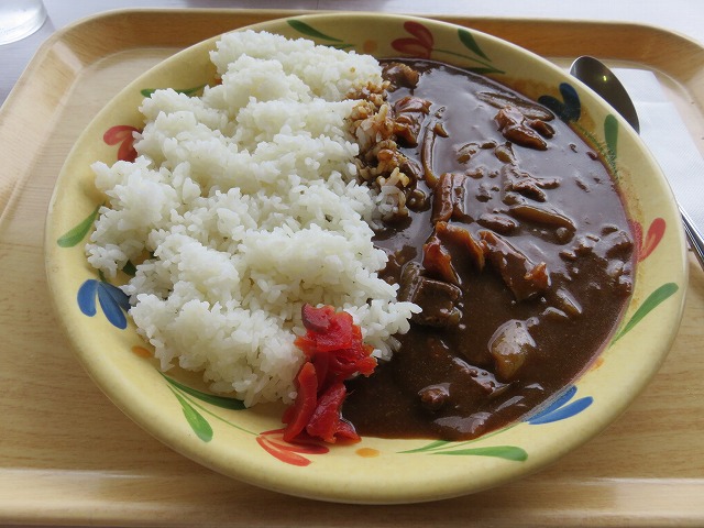 びわこ競艇場4階展望レストランの牛すじカレー