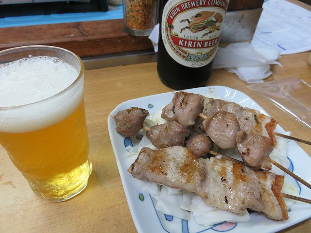 唐津駅前ガード下の居酒屋「美好子」の焼き鳥