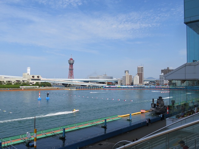 福岡競艇場の水面