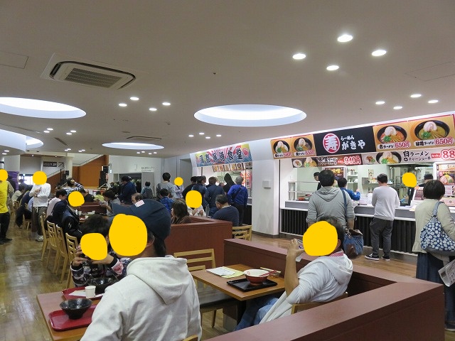 蒲郡競艇場の1階フードコート