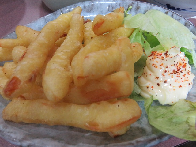 戸田公園駅近くの居酒屋「ごさろ」のさきイカの天ぷら