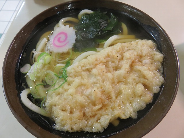 多摩川競艇場の天ぷらうどん