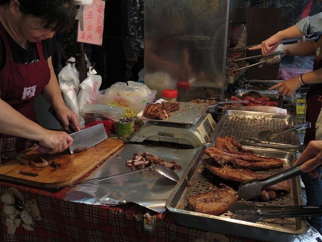 鹿港の第一市場の周りにあるお店