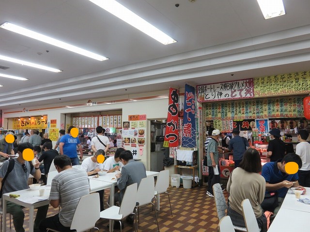 常滑競艇場1階のお食事処