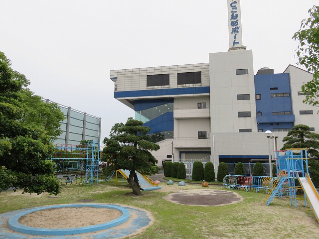 常滑競艇場の2マーク側にある「なかよしひろば」