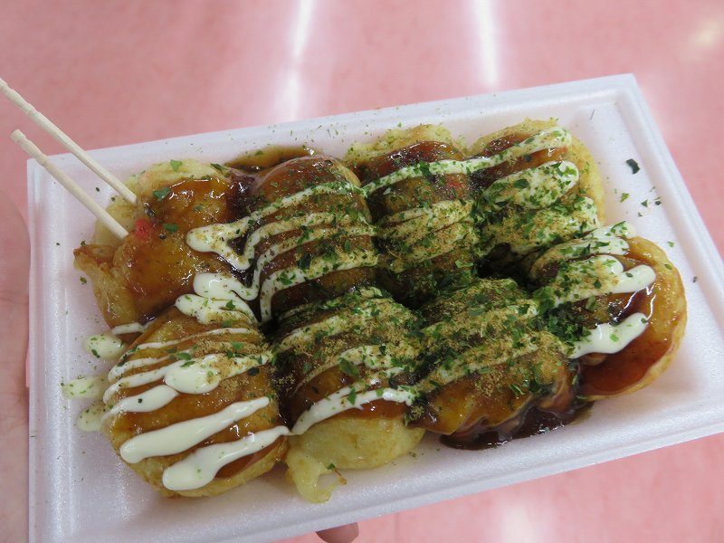 住之江競艇場の2階中央売店のたこ焼き(250円)