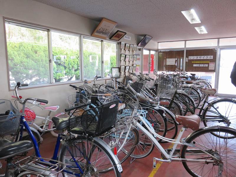 本島汽船待合所のレンタサイクル
