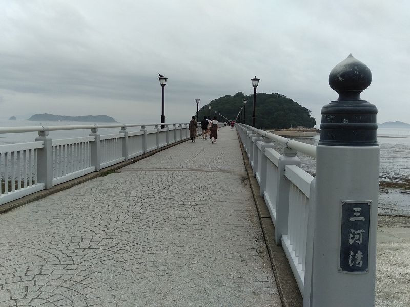蒲郡の竹島へわたる橋