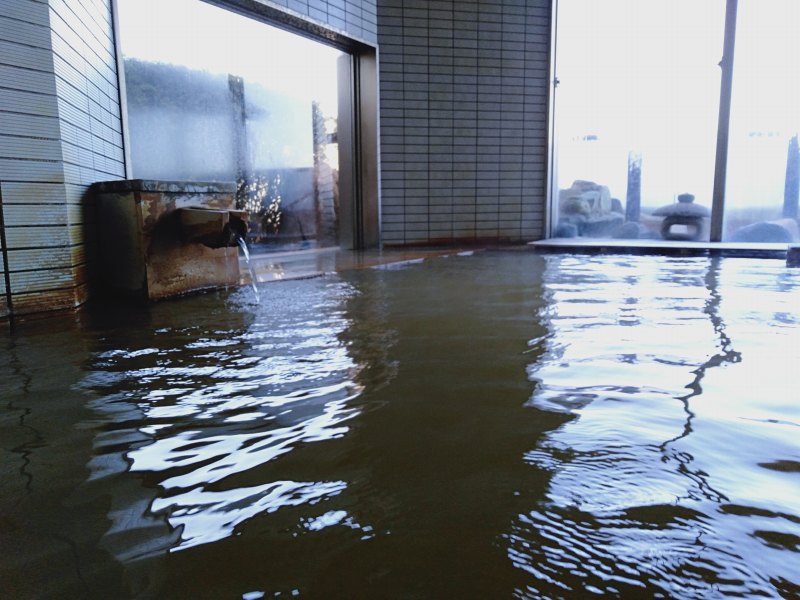 伊香保温泉の松本楼の8階にある吉祥の湯の黄金の湯