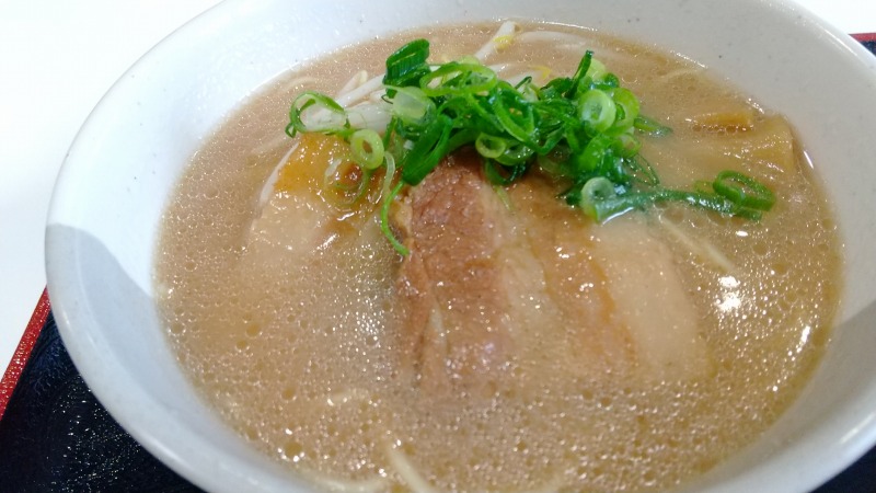 ボートレース鳴門の1階フードコート「舩本」の徳島ラーメン