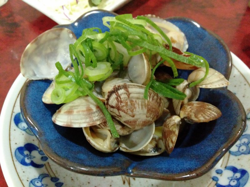 鳴門の居酒屋「あじの家」のあさりの酒蒸し