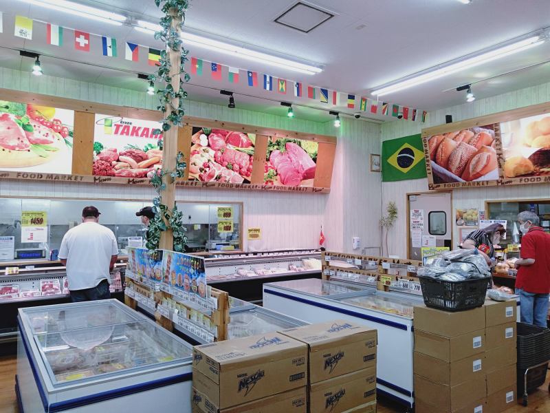 スーペルメルカード・タカラの店内の様子