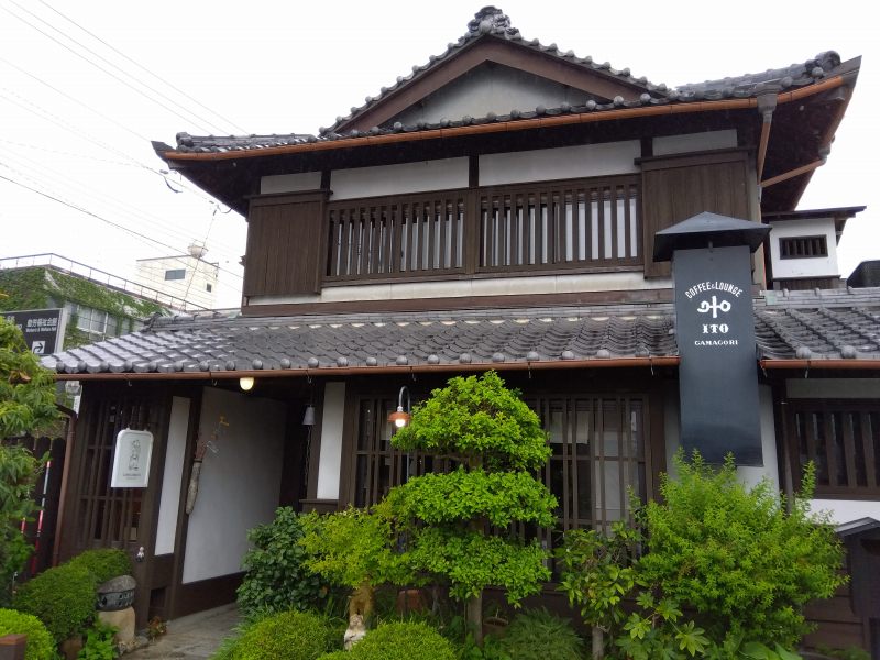 蒲郡駅前の伊藤珈琲店の外観