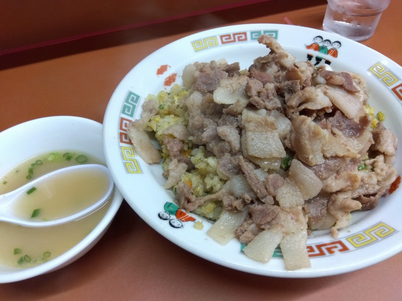 小倉の中華料理店「娘娘（ニャンニャン）」の肉焼めし