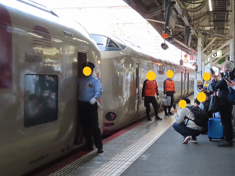 寝台特急サンライズ瀬戸・出雲の車両切り離し