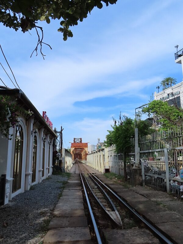 ロンビエン橋